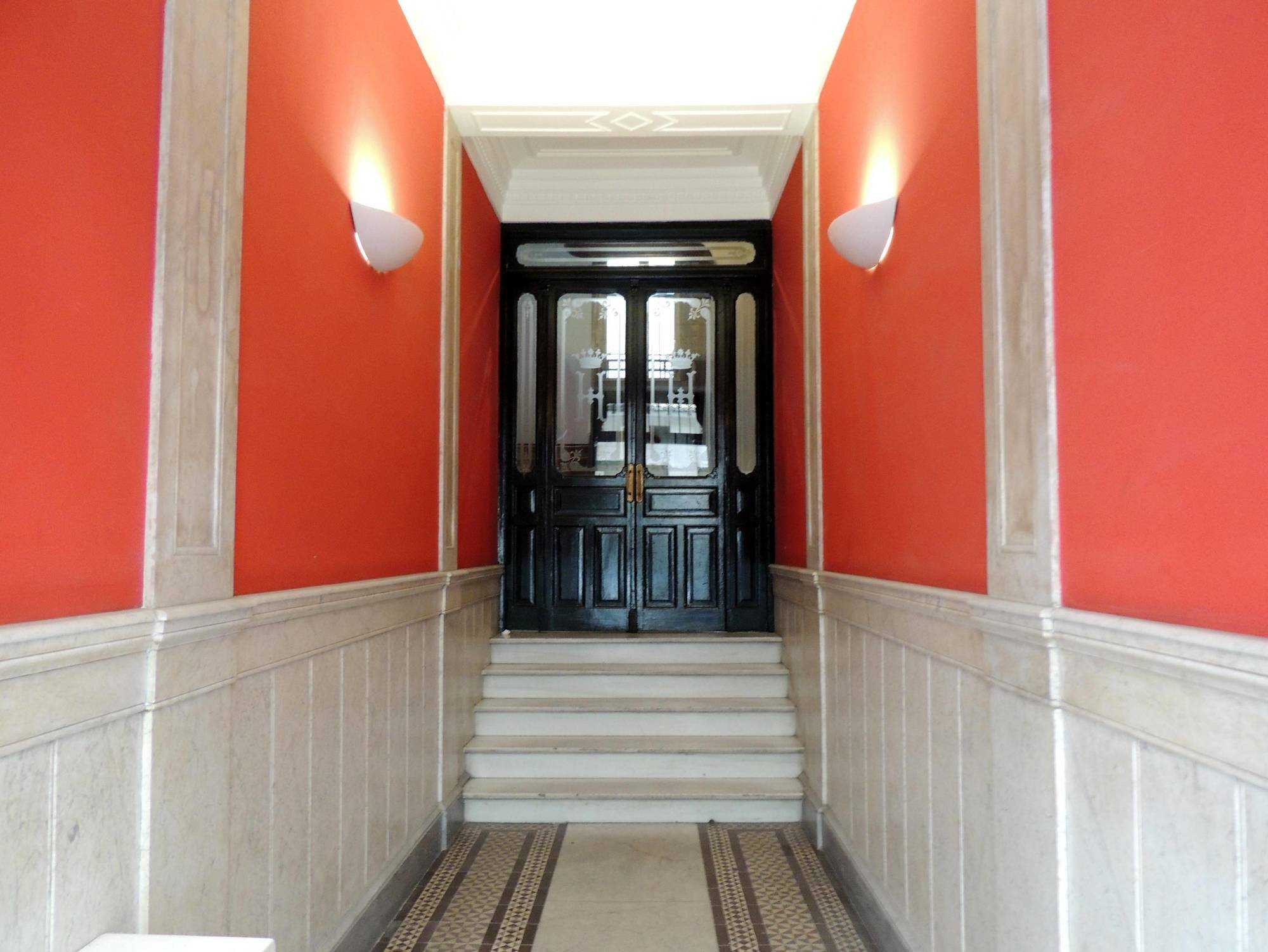 Hostal Cervantes Madrid Bagian luar foto